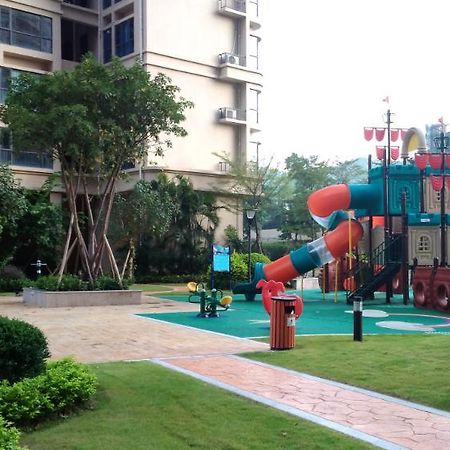 Country Garden Silver Beach Apartment碧桂园十里银滩公寓 Huidong Esterno foto
